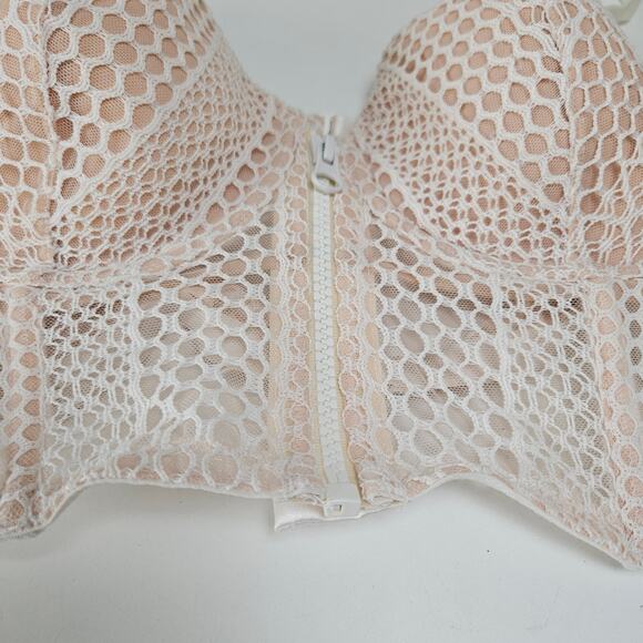 NEW Victoria's Secret Very Sexy Lined Demi Mesh Longline Bra 36DD White NWT Flaw - Picture 2 of 9